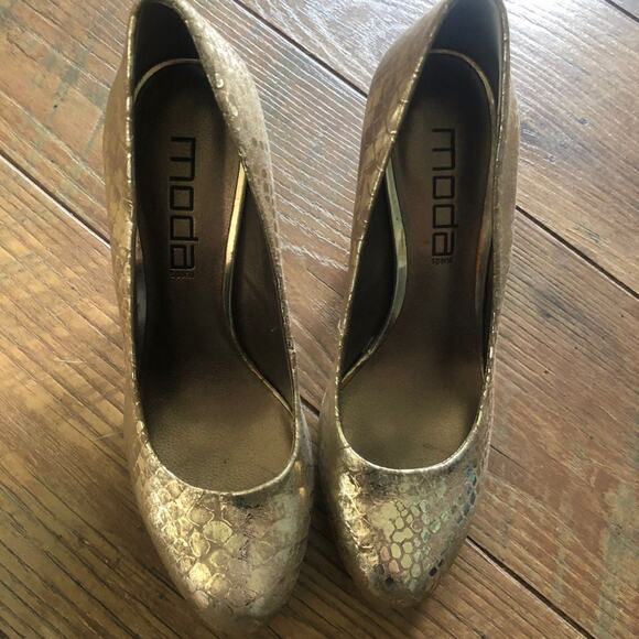 Moda Spana metallic gold snake print pumps 6-1/2 NEW - Picture 3 of 8